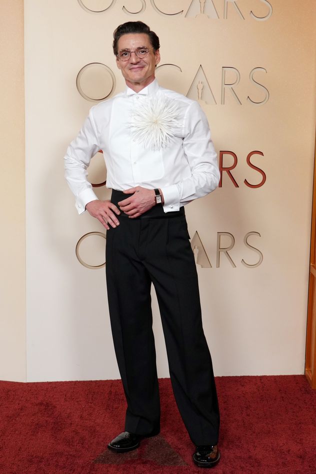 Pedro Pascal.