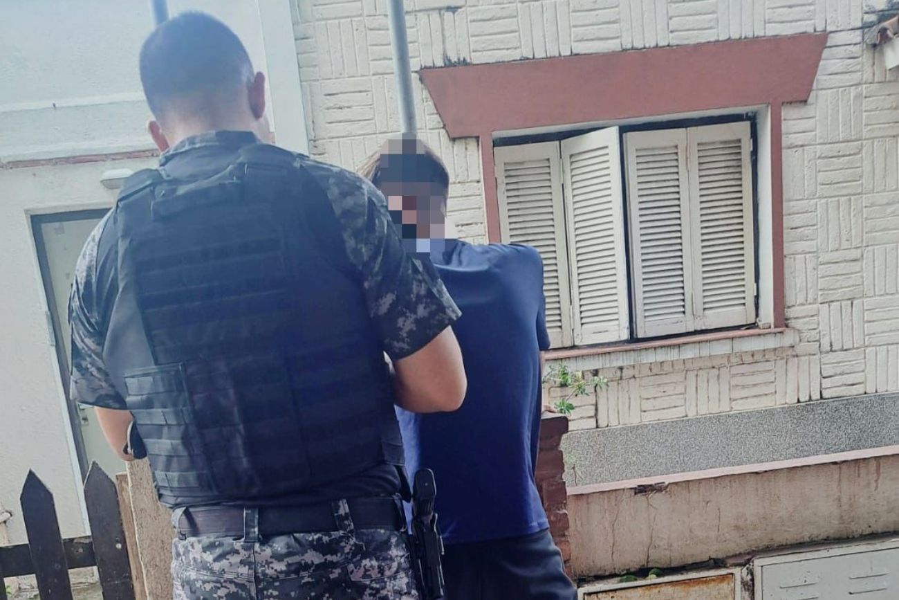 Córdoba: un naranjita intentó ingresar a una vivienda y fue detenido (Foto: Policía de Córdoba)