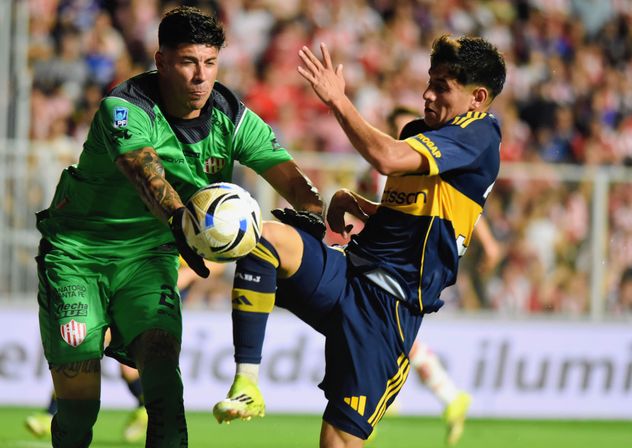 Boca visitó a Unión por el Torneo Apertura. 