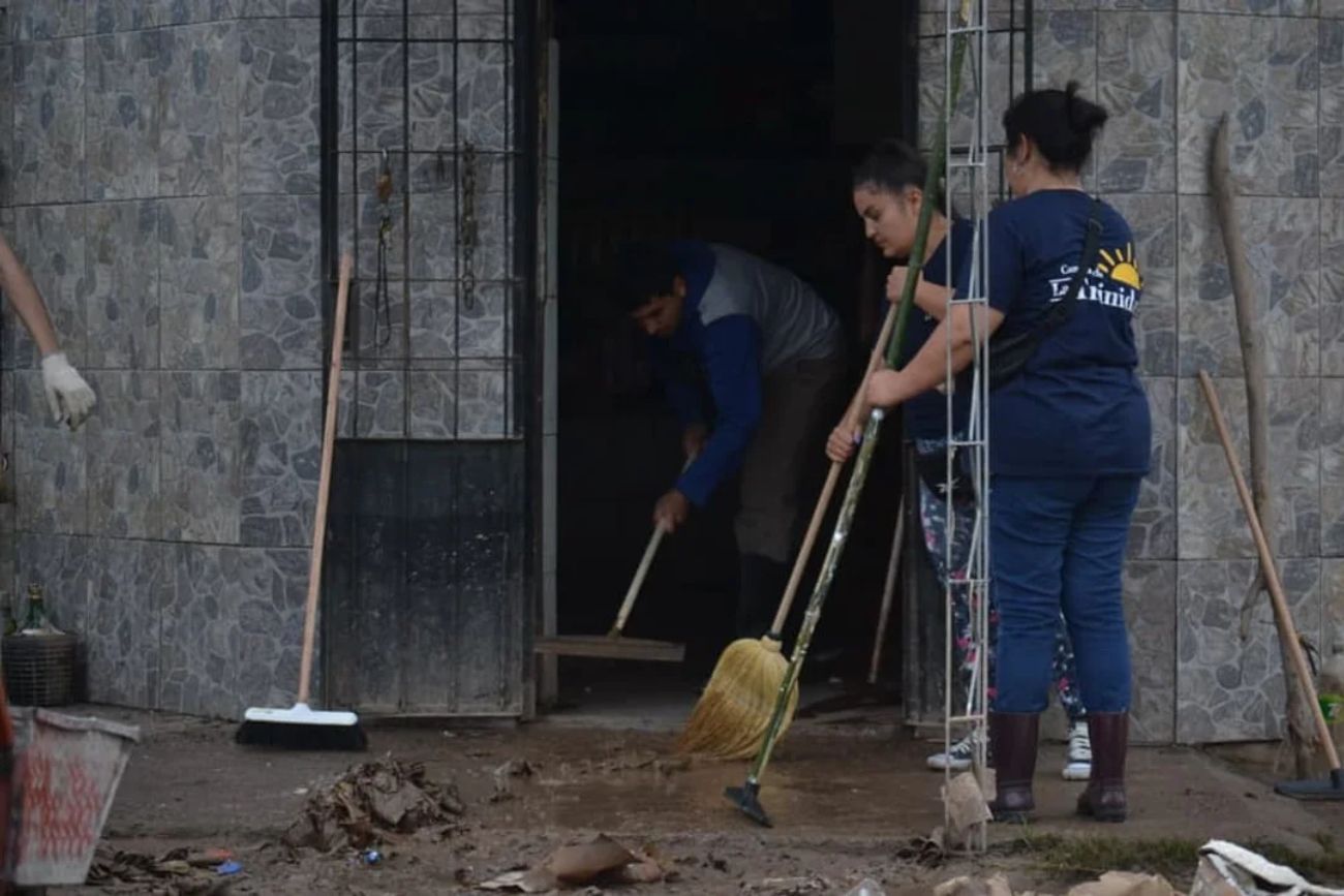 Vecinos de La Madrid, Tucumán, comienzan a regresar a sus casas tras las inundaciones (Foto: Agencia Noticias Argentinas)