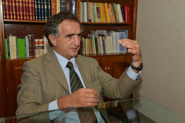 Presidente. El vocal de cámara Carlos Palacio Laje, presidente del tribunal que absolvió a Diego Bechis. (Archivo / La Voz)
