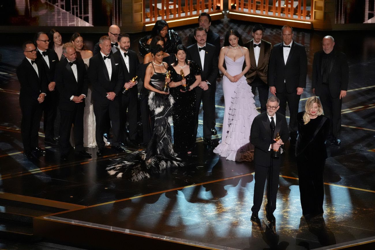 La temporada de premios cerró con unos Oscar correctos pero sin emoción