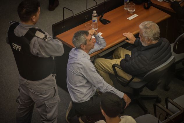 Causa Cuadernos. Julio De Vido, este martes 17 de marzo en el Tribunal Oral Federal N° 7. (Gentileza Clarín / Federico López Claro)