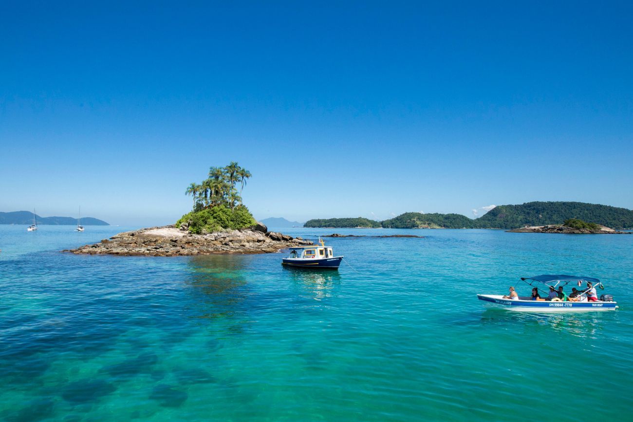 Angra dos Reis destino perfecto para combinar con Rio de Janeiro, ofrece naturaleza en estado puro, tranquilidad y aventura.