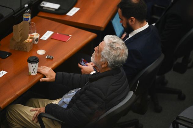 Causa Cuadernos. Julio de Vido, este martes 17 de marzo en el Tribunal Oral Federal N° 7. (Gentileza Clarín / Pedro Lazaro Fernández)