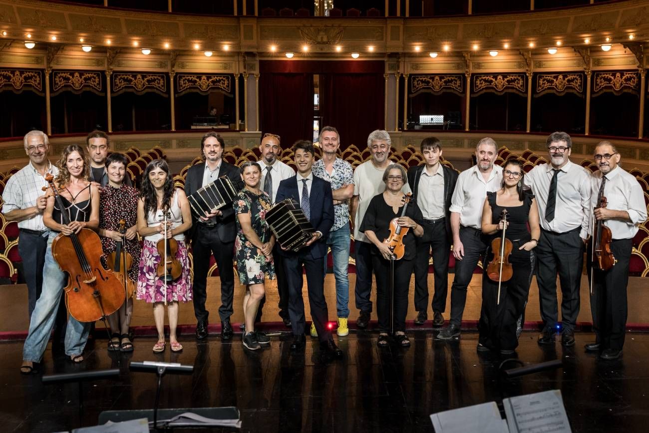 La Orquesta Provincial de Música Ciudadana, por la memoria, la verdad y la justicia. 