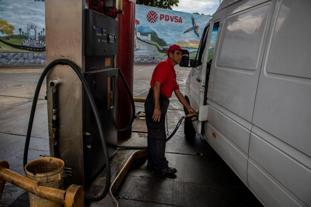 El precio del petróleo se disparó a U$S 109: valor que presiona sobre la nafta y la inflación global