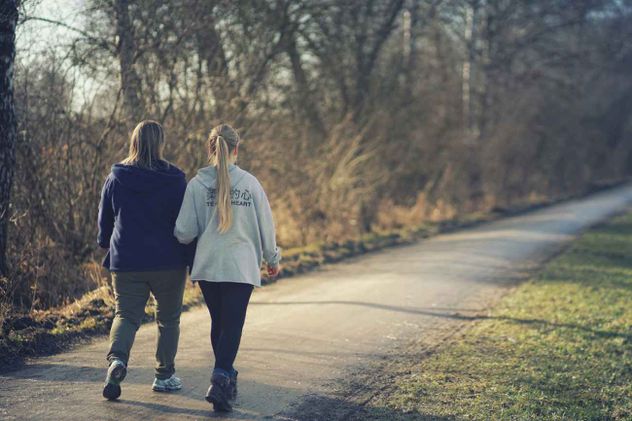 Sofocos en la perimenopausia y menopausia: cómo aliviarlos de manera natural.