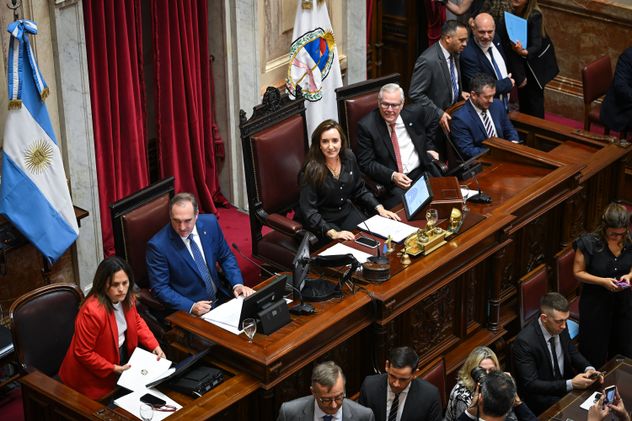 Sesión del Senado para el ingreso de pliegos militares, judiciales y diplomáticos (Foto: Comunicación Senado)