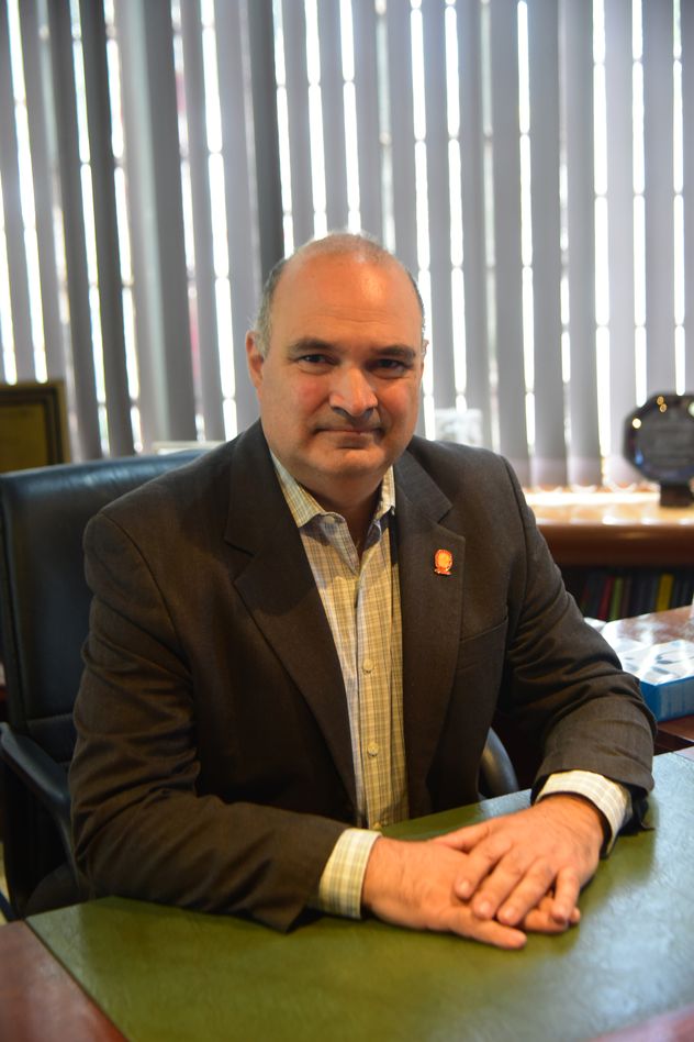 Gabriel Raya Tonetti, nuevo rector de la UBP.
