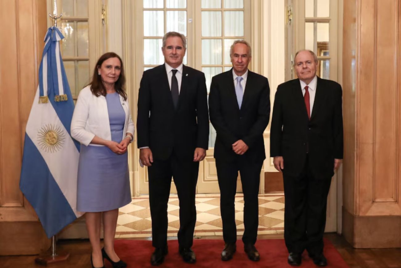 Pablo Quirno junto a Marcelo Midlin, quien asumió la Presidencia de la Alianza Internacional para el Recuerdo del Holocausto (Gentileza)