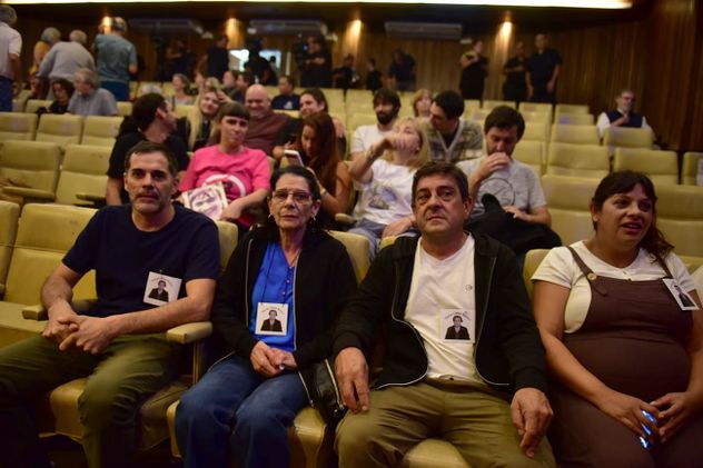 Conferencia de prensa del Equipo Argentino de Antropología Forense donde informarán los nombres de las personas que resultaron identificadas en las fosas comunes.