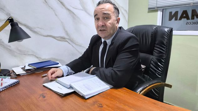 Carlos Pajtman, abogado. Defensor del fiscal Luis Pizarro en el jury de enjuiciamiento. 