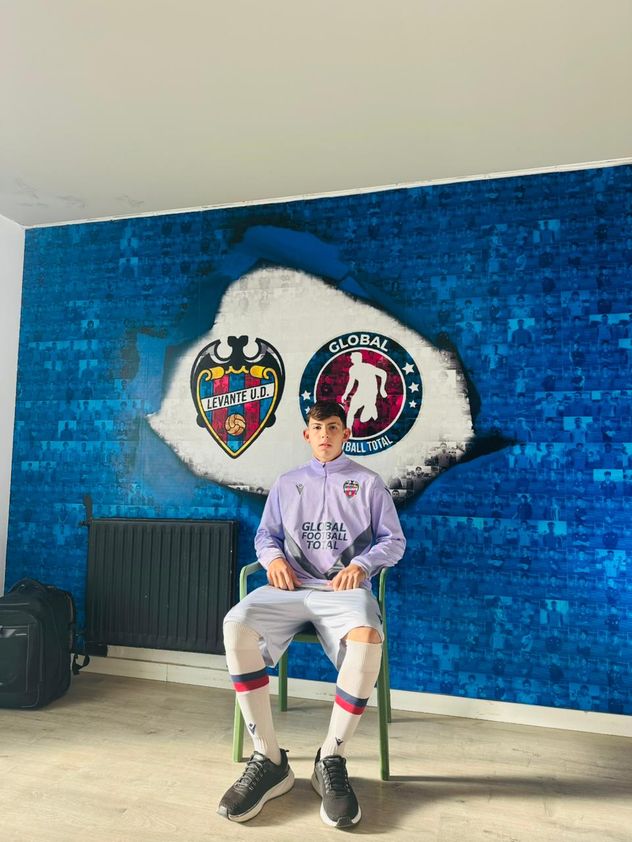 Tomás Paredes en el Levante de España.