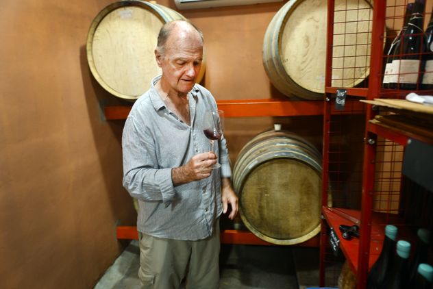 Ricardo Kirton, propietario de la bodega Kirton en Luyaba, en el Valle de Traslasierra. (Javier Ferreyra / La Voz)