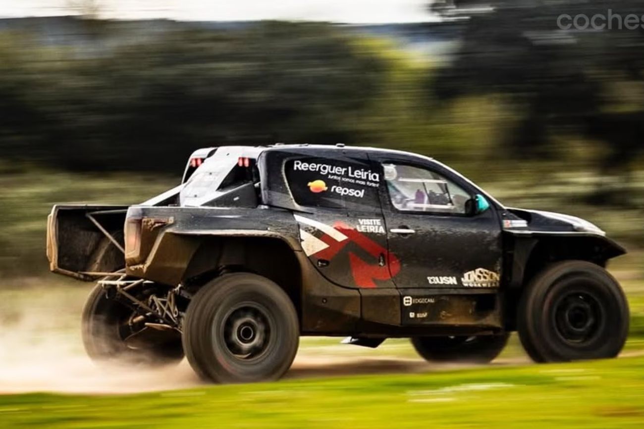 Joao Ferreira (Toyota) arrancó como líder el Rally Raide Portugal y buscará consumar el sueño de ganar en su país. (Prensa W2RC)