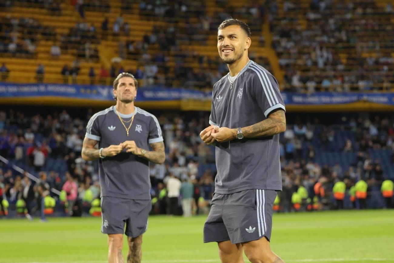Paredes y De Paul en la Bombonera.