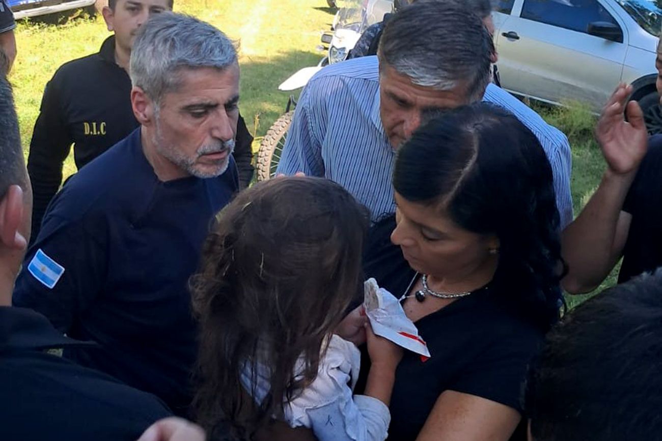 La desaparición de la niña E., que fue buscada durante más de 24 horas en Cosquín y encontrada sana y salva, fue un caso emblemático. (La Voz)