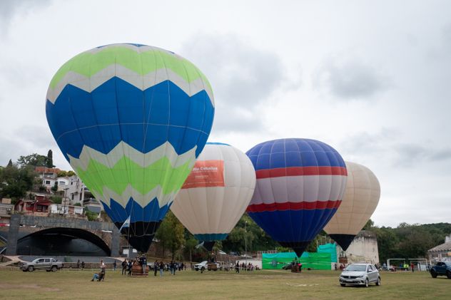 Río Ceballos recibe el Encuentro Internacional de Globos Aerostáticos este fin de semana. 