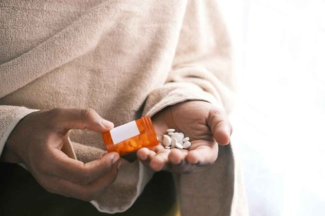 Medicamentos, tratamiento hipertensión en adultos mayores. 