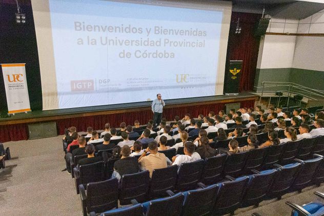 Se tratan de 36 carreras, entre actualización de planes, creación de nuevas ofertas y transformaciones curriculares para jerarquización de estatus.