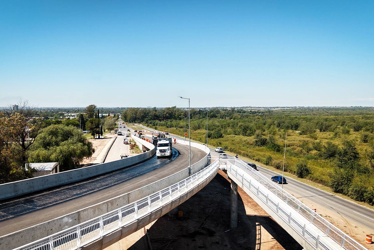El altonivel permitirá una salida ágil y segura del tránsito que provenga desde Valle Escondido y quiera dirigirse hacia el anillo de Circunvalación o el centro de la ciudad