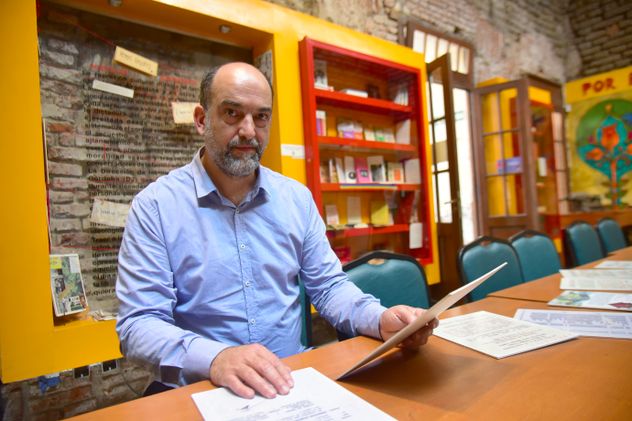 Emiliano Fessia, comunicador, hijo de desparecidos y especialista en temas de DDHH en Córdoba. 
