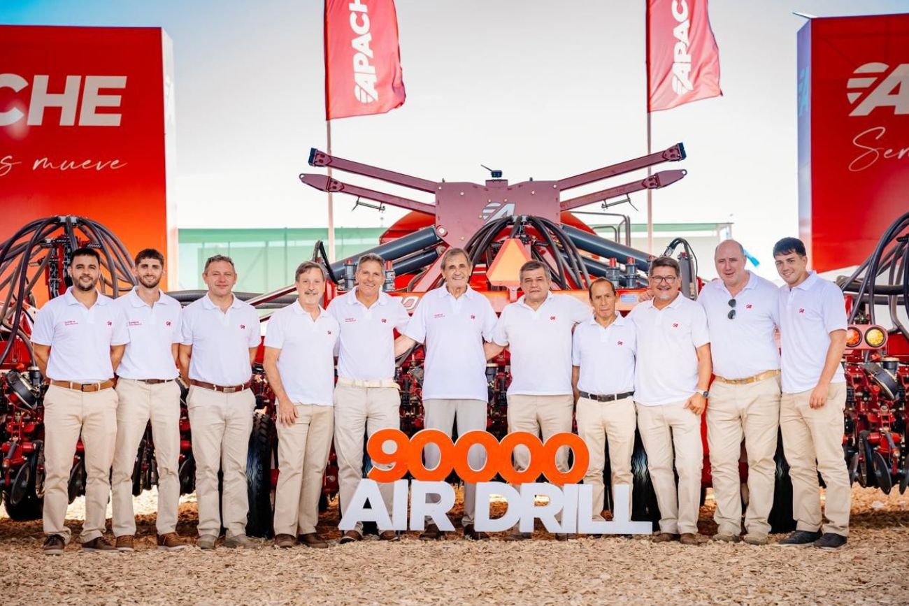 La Apache 90.000 Air Drill combina un chasis modular de tres cuerpos con una estructura pensada para la máxima autonomía.