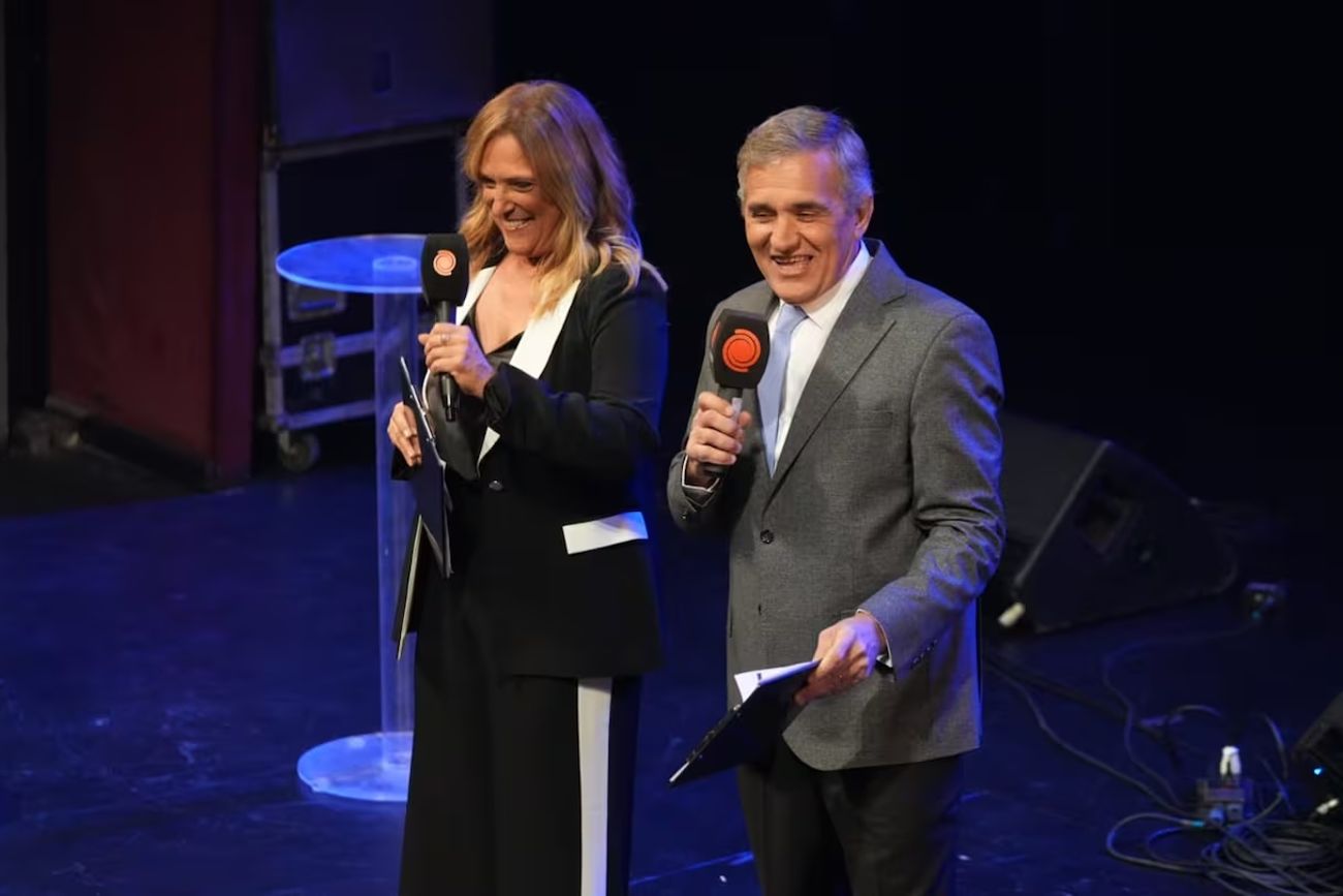 Telenoche Doce celebró sus 25 años en el Teatro Real. 