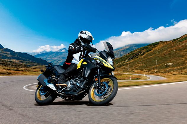 Suzuki V-Strom 650 XT ya es una leyenda entra las motos adventure haciendo camino en cada rodada.