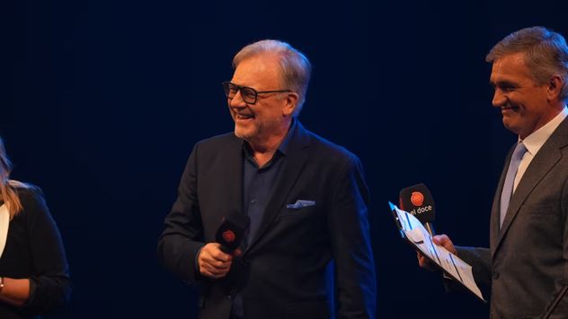 Telenoche Doce celebró sus 25 años en el Teatro Real.