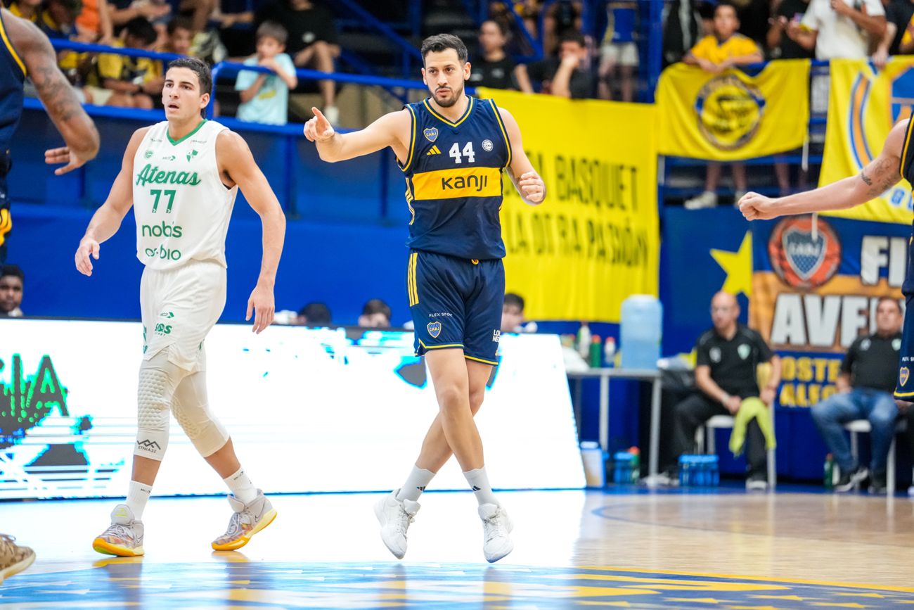 Atenas ante Boca.