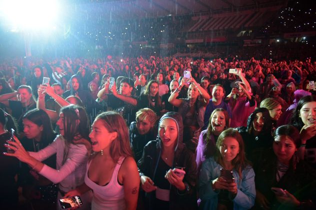 Show de Tini Stoessel en el estadio Kempes.