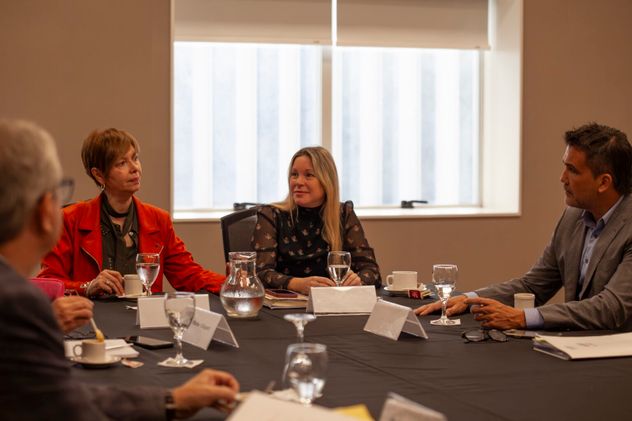 Jurado. La vocal del Tribunal Superior Aída Tarditti y los legisladores Julieta Rinaldi y Facundo Torres Lima, miembros del Jurado de Enjuiciamiento de Magistrados. (Prensa Legislatura)
