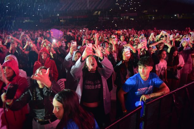 Show de Tini Stoessel en el estadio Kempes.