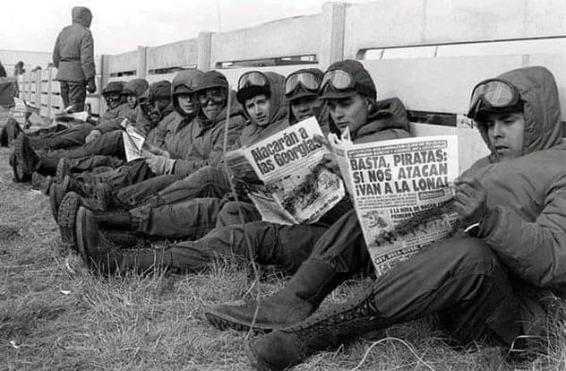 Soldados en Malvinas, en 1982. 