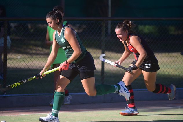 Patidazo en el debut del Oficial Damas A de hockey entre Córdoba Athletic y Barrio Parque.