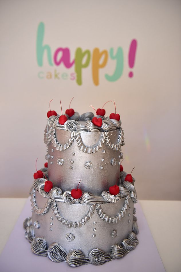 Belén de Happy Cakes. Belén le hizo la torta de cumpleaños a Tini Stoesell.