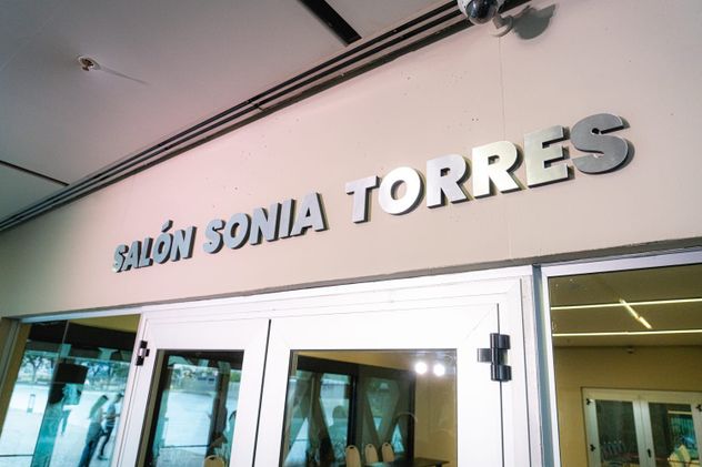 Acto en el que nombraron Sonia Torres la sala de situación del Centro Cívico.