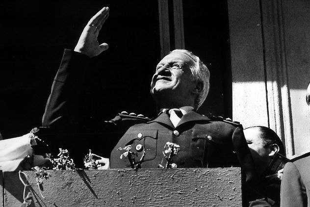 Leopoldo Galtieri, miembro de la Junta Militar que llevó al país a la guerra de Malvinas.