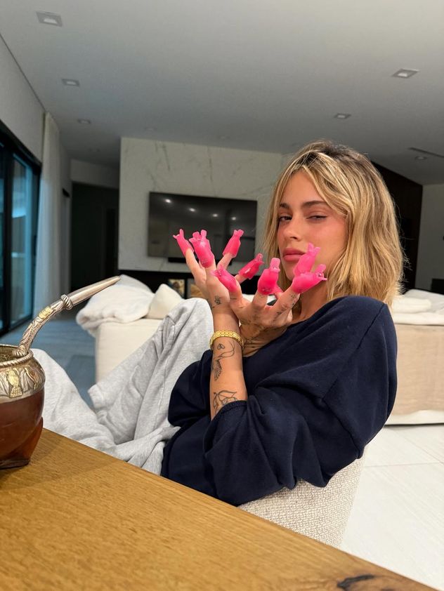 Rodrigo de Paul compartió tiernas fotos para festejar el cumpleaños de su novia Tini (Instagram)
