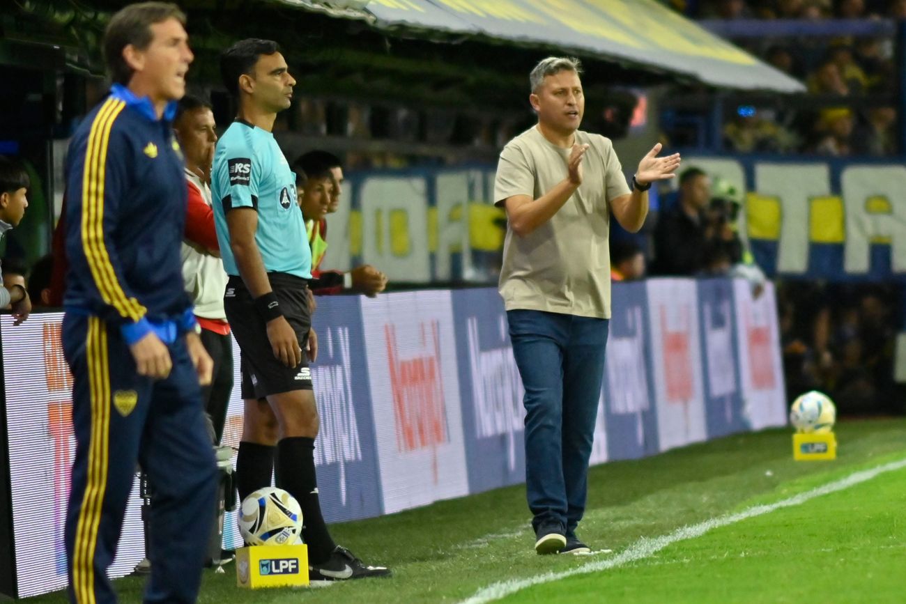 Instituto visitó a Boca por la Liga Profesional 2026.