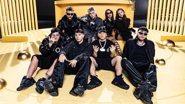 Los del Espacio fue un grupo conformado por Duki, Emilia Mernes, Tiago PZK, FMK, Lit Killah, Rusherking, María Becerra y el productor Big One.
