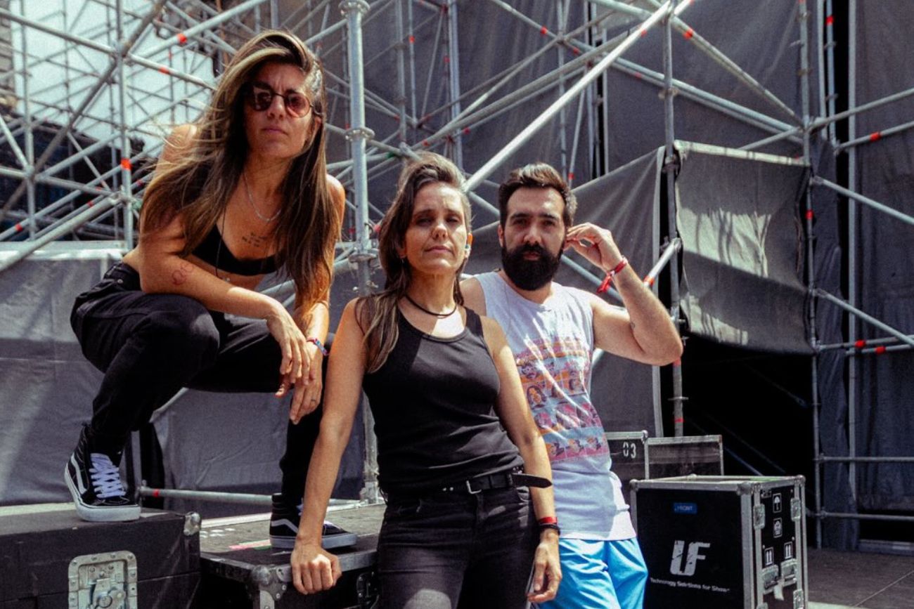 Eruca Sativa tocará con AC DC en River como banda invitada. La foto es de su show en Cosquín Rock 2026 (Instagram de Eruca Sativa)