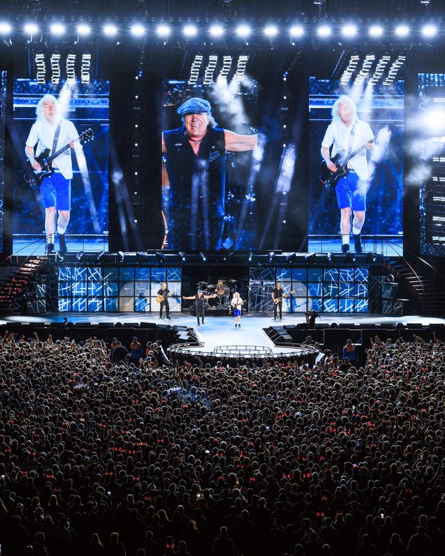AC/DC, demoledor en River. La banda australiana volvió al país tras 17 años de ausencia. (Gentileza Irish Suárez y Pablo Alonso)