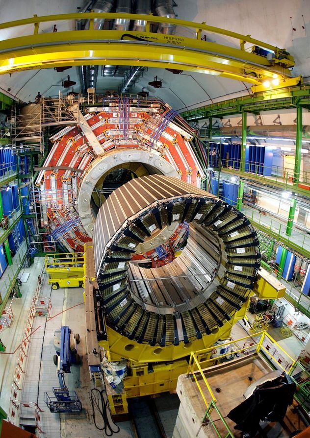 El CERN logró trasnportar antimateria.