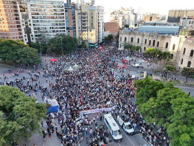 Marcha por el 24 de marzo en el Patio Olmos
