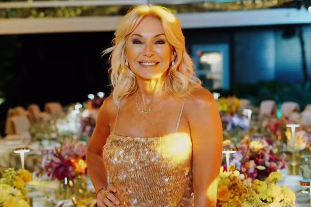Yanina Latorre celebró sus 57 años con una megafiesta (Captura de pantalla)