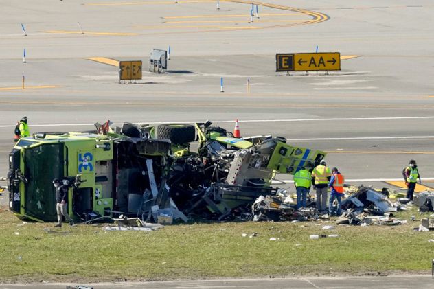 Quiénes eran los pilotos que murieron en el choque del avión de Air Canada en Nueva York
