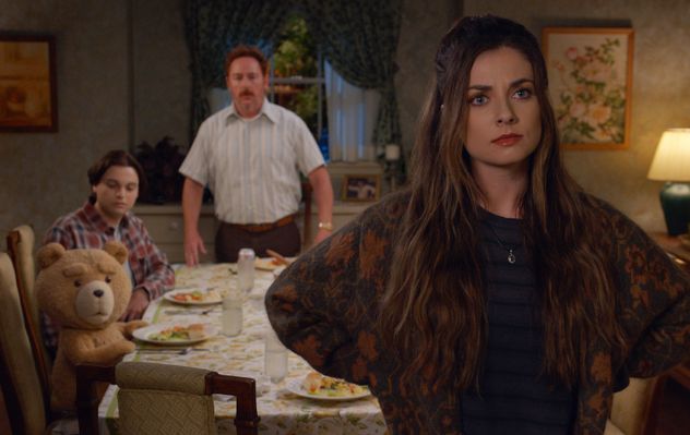 "Ted, la serie", segunda temporada, con Giorgia Whigham como la prima progresista en una familia disfuncional y conservadora. 